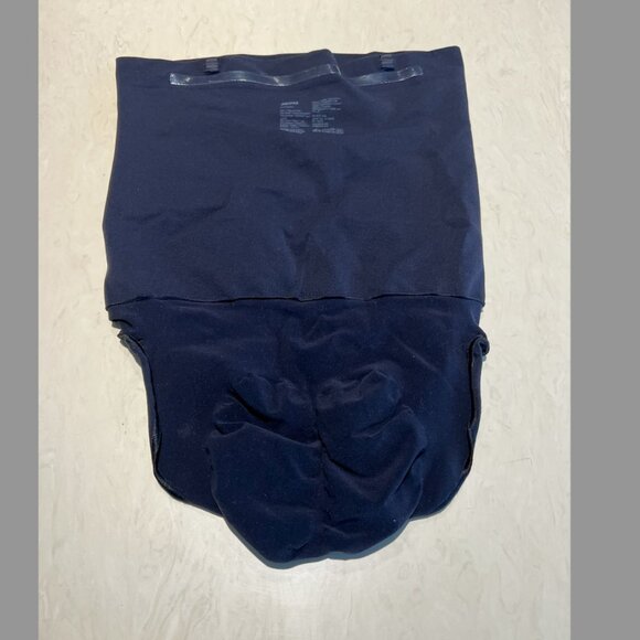 SKIMS New Core Control HIGH-WAISTED BRIEF BLACK / ONYX / XL - Picture 13 of 14